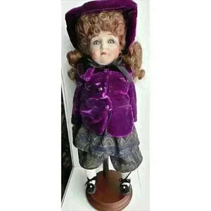 VINTAGE HALLMARK VICTORIAN MEMORIES PORCELAIN DOLL‎ KATHERINE BY JOAN GREENE